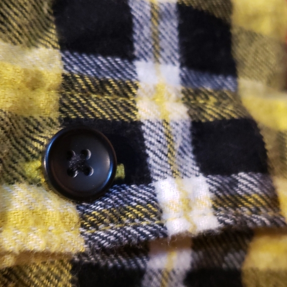 Urban Outfitters yellow plaid - Picture 4 of 7